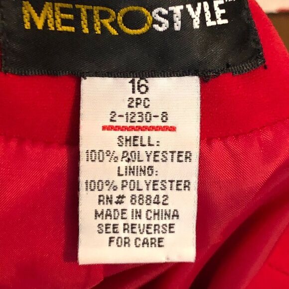 Vintage MetroStyle Skirt‎ Set Red - Picture 16 of 16